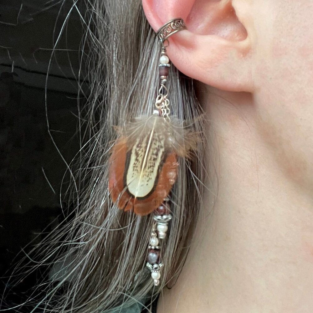 Pheasant feather and garnet(?) gemstone earcuff ear cuff boho renfest fantasy